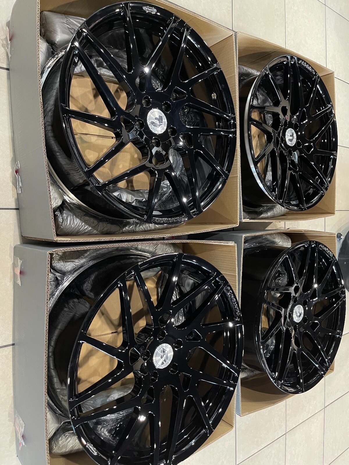 imgi 109 s l1600.jpg imgi 109 s l1600.jpg